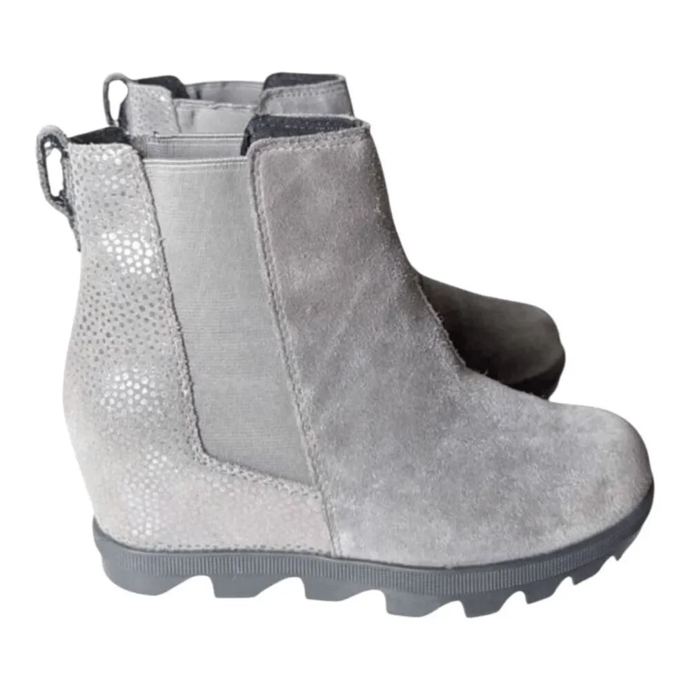 SOREL Joan Of Arctic II Wedge Chelsea Boot Size 1